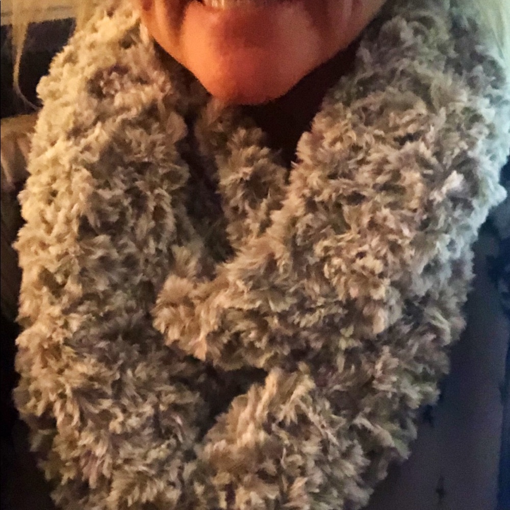 Gray faux fur infinity scarf